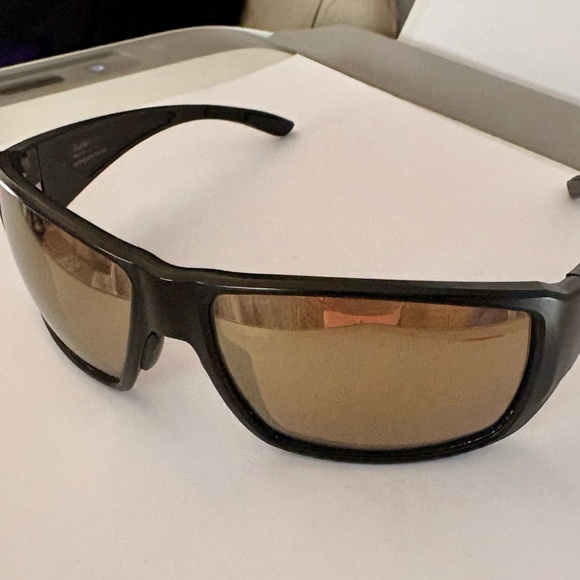 SMITH Guide Choice Black Matte Men's Sunglasses - Picture 2 of 4